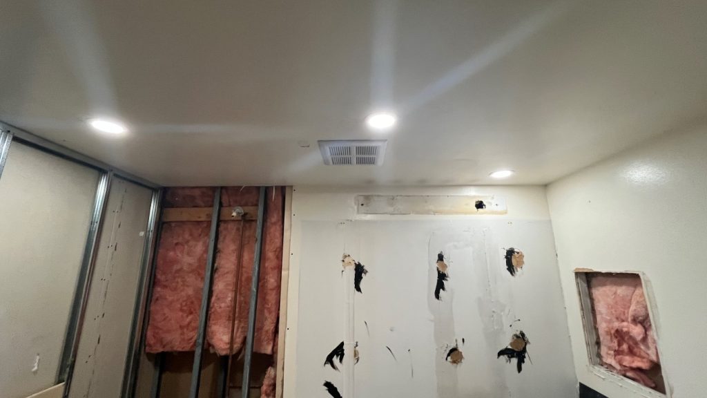 bathroom.renovation.during.48-05