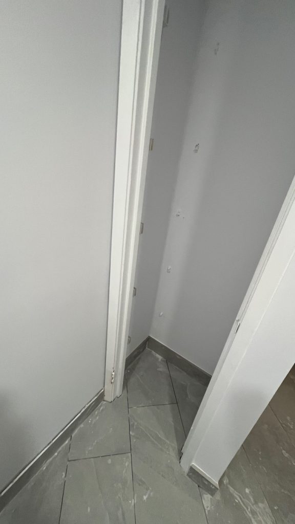 bathroom.renovation.during_2479