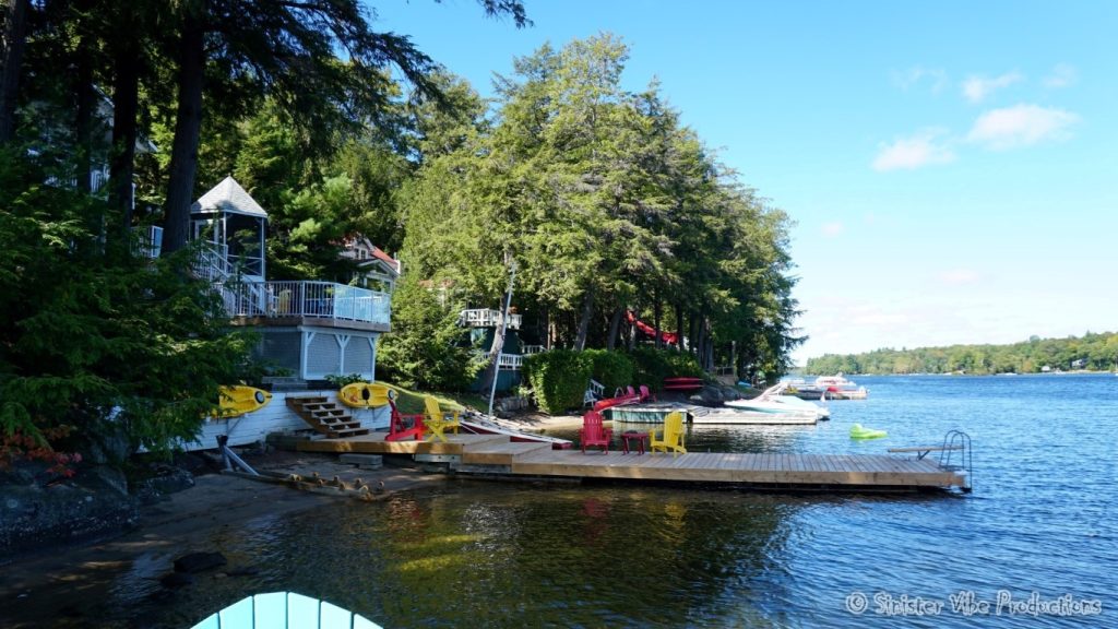 canada.ontario.bala.moon.river.123