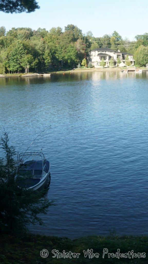 canada.ontario.bala.moon.river.155