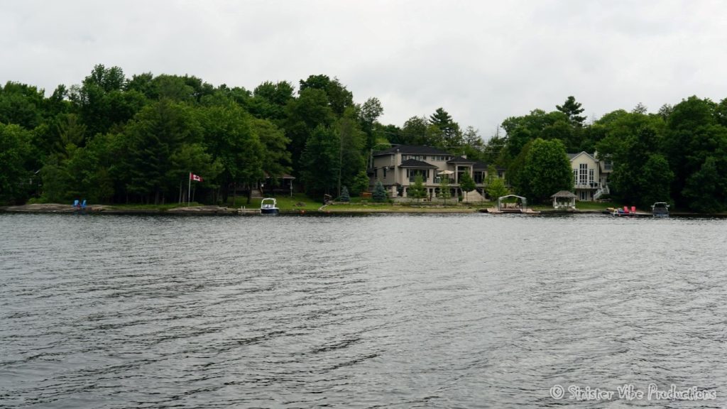canada.ontario.bala.moon.river.181