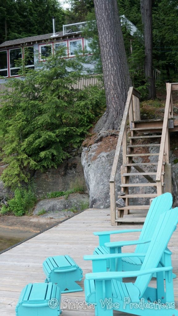 canada.ontario.bala.moon.river.183