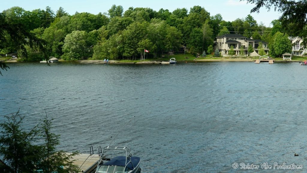 canada.ontario.bala.moon.river.230