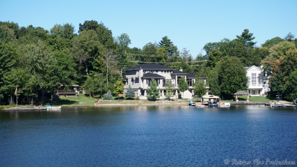 canada.ontario.bala.moon.river.252