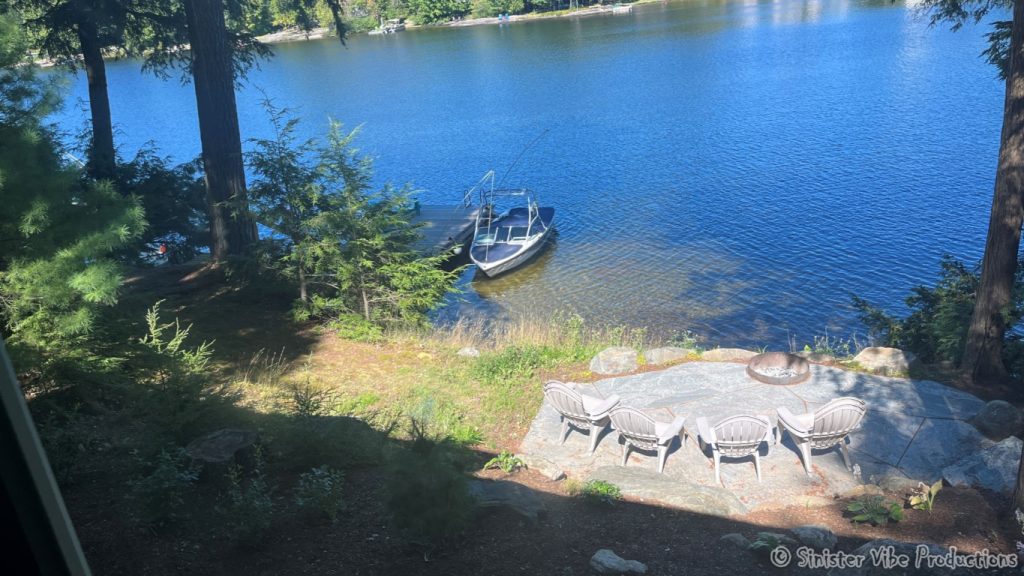 canada.ontario.bala.moon.river.27