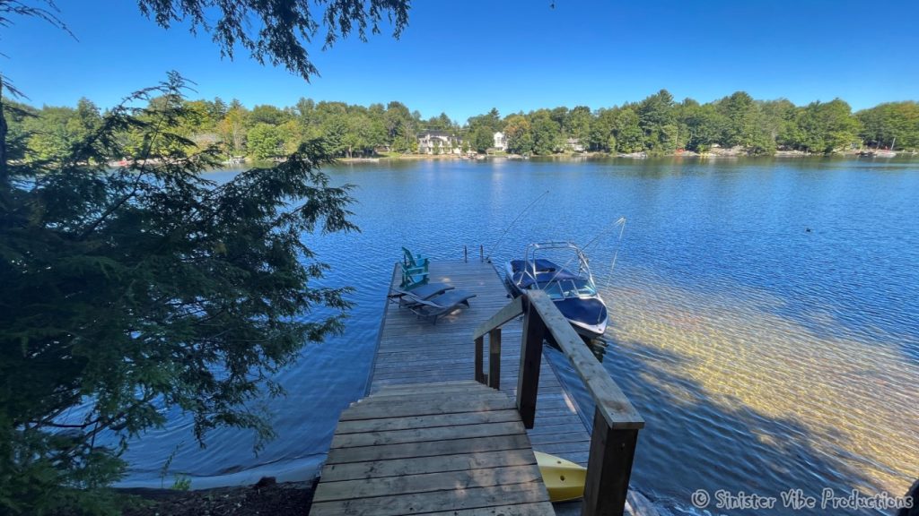 canada.ontario.bala.moon.river.35