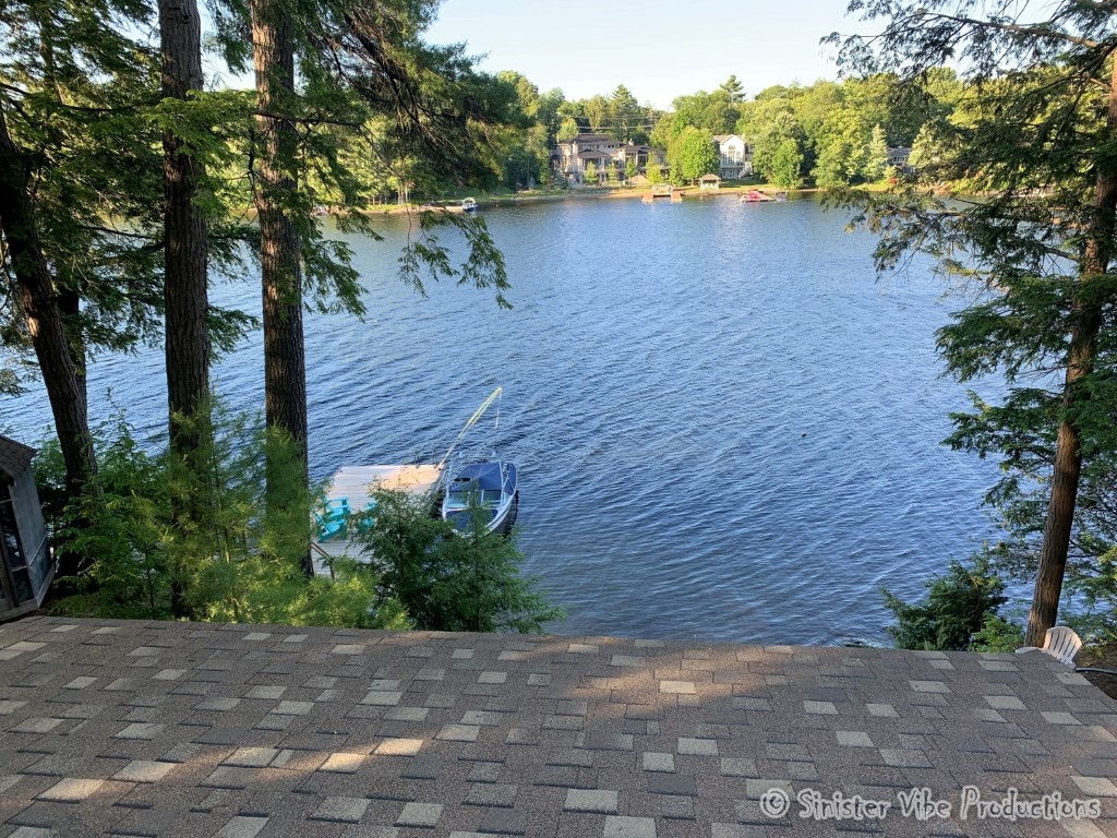 canada.ontario.bala.moon.river.367