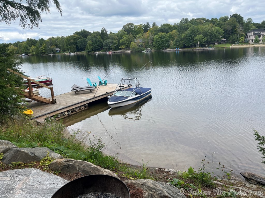 canada.ontario.bala.moon.river.441