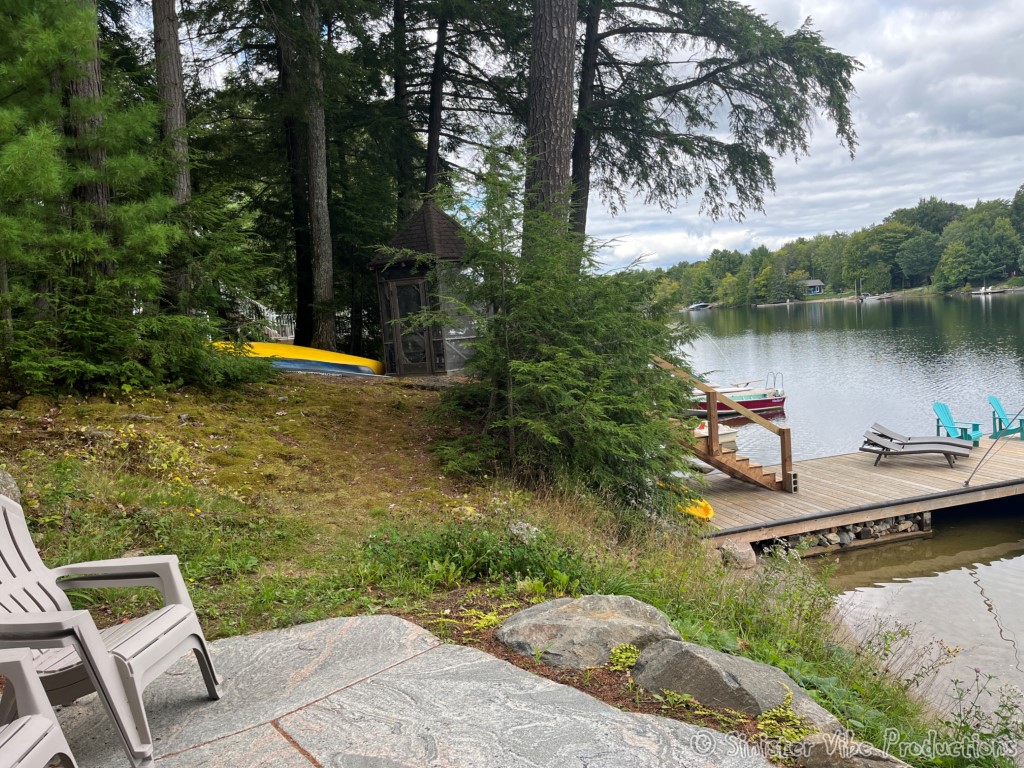 canada.ontario.bala.moon.river.442