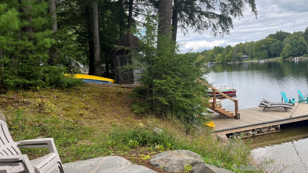 canada.ontario.bala.moon.river.486