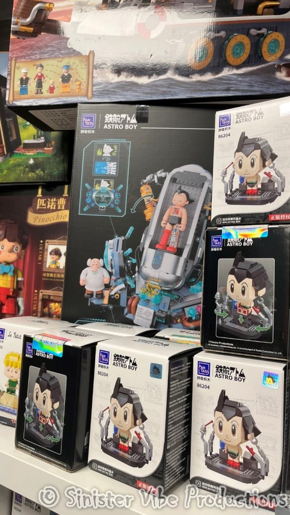 canada.ontario.toronto.studio ghibli store.7