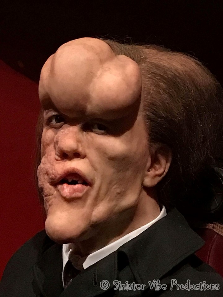 guillermo.del.toro,ago.33