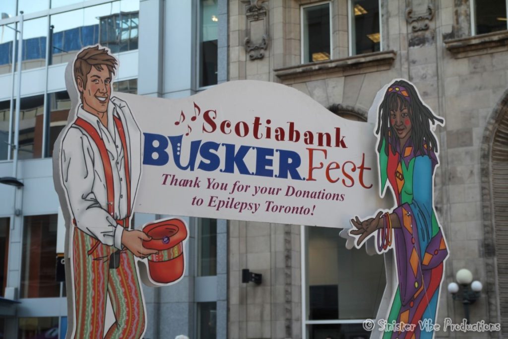 canada.ontario.toronto.buskerfest.11