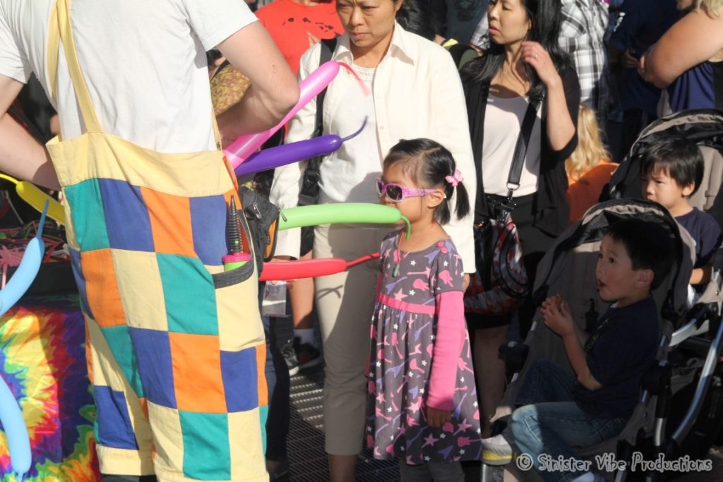 canada.ontario.toronto.buskerfest.38