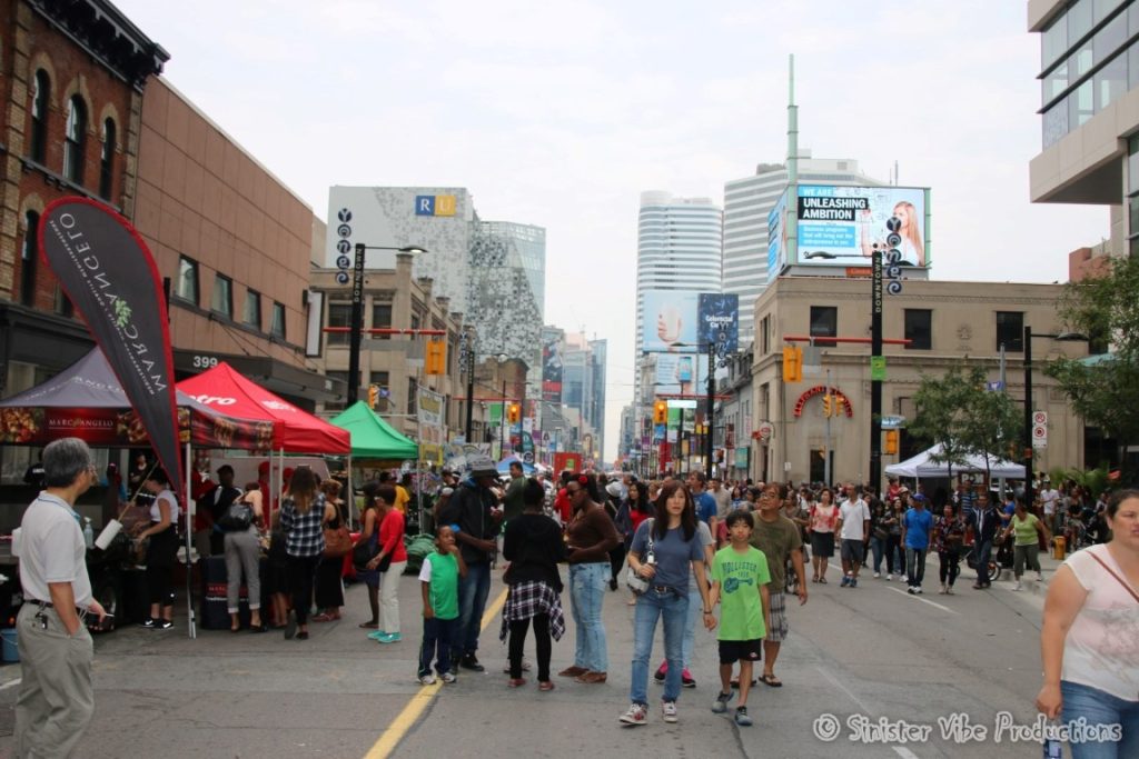 canada.ontario.toronto.buskerfest.60