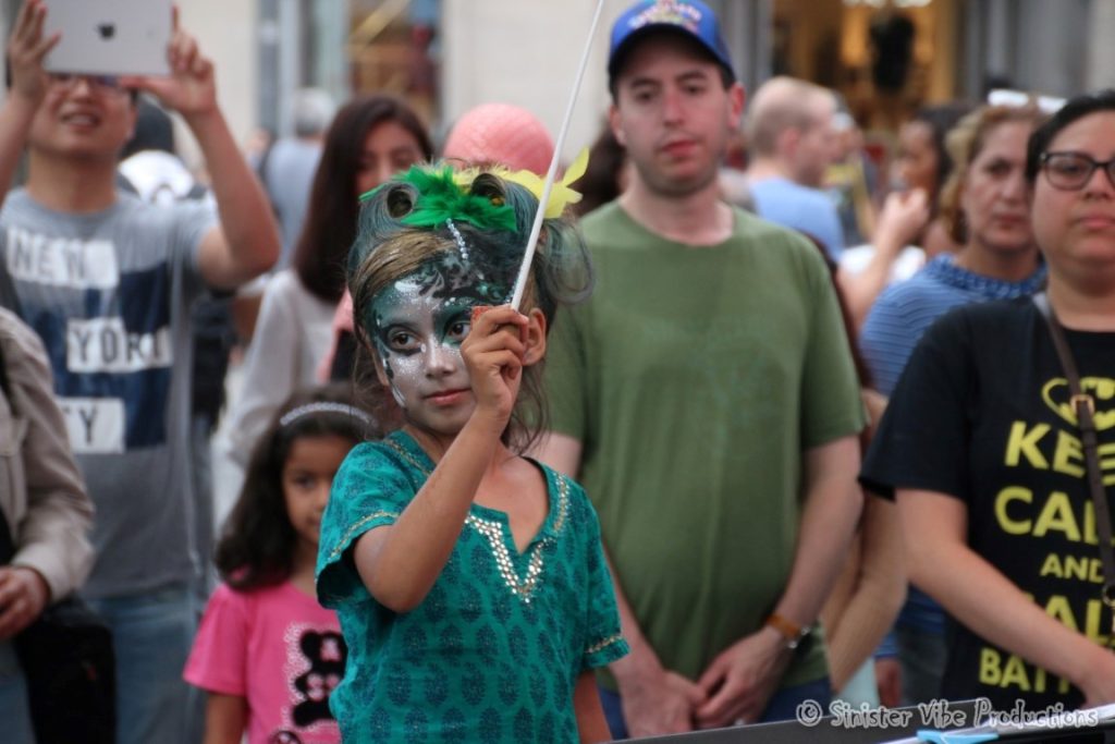 canada.ontario.toronto.buskerfest.92